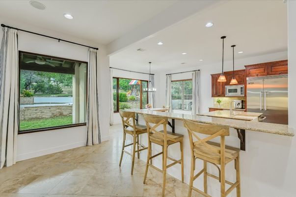 Interior, Kitchen, Pendant Lights, Recessed Lighting, Stainless Steel Appliances