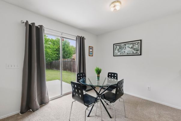 Dining room, Interior