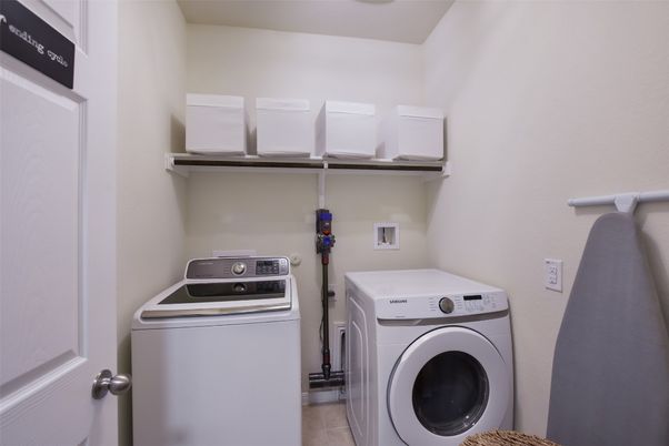 Interior, Washer