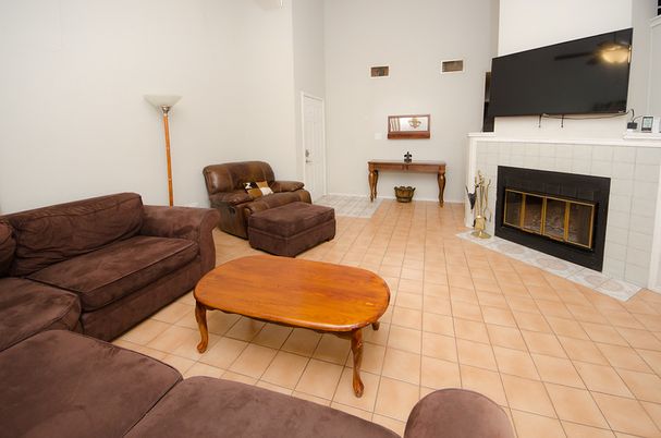 Fireplace, Interior, Living room