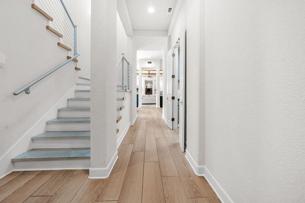 Interior, Recessed Lighting, Wood Texture Flooring