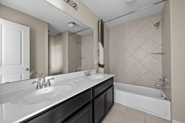 Bathroom, Dual Sink Vanities, Interior