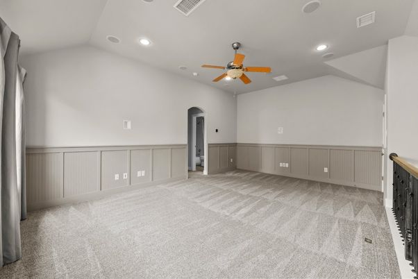 Empty room, Interior, Recessed Lighting