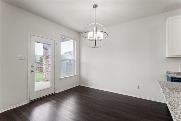 Empty room, Interior, Pendant Lights, Wood Texture Flooring