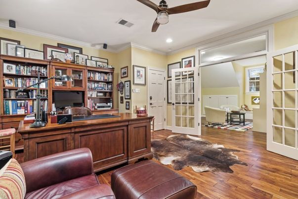 Home Office, Interior, Recessed Lighting, Wood Texture Flooring