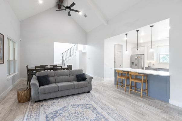 Dining room, Interior, Kitchen, Pendant Lights, Recessed Lighting, Wood Texture Flooring