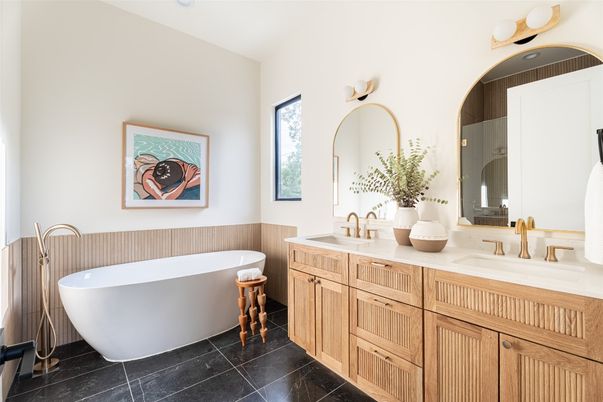 Bathroom, Dual Sink Vanities, Free Standing Baths, Interior