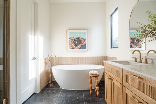 Bathroom, Free Standing Baths, Interior