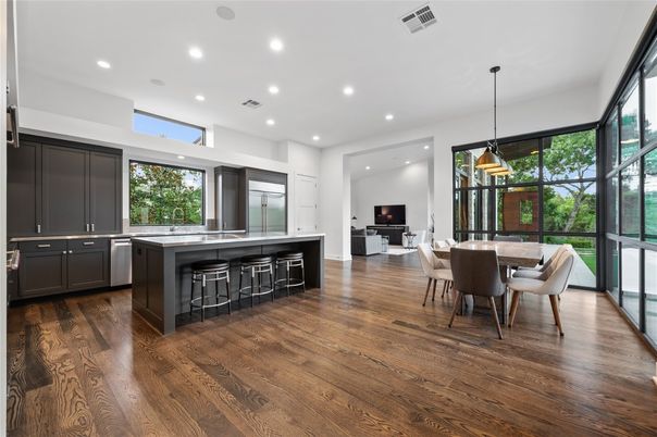 Dining room, Interior, Kitchen, Pendant Lights, Recessed Lighting, Wood Texture Flooring