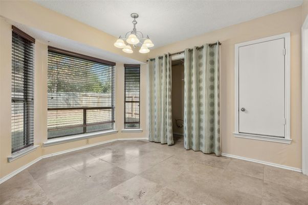 Chandelier, Empty room, Interior