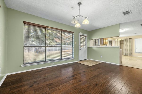 Empty room, Interior, Pendant Lights, Wood Texture Flooring