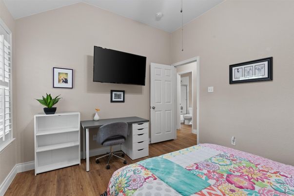Bedroom, Home Office, Interior, Wood Texture Flooring
