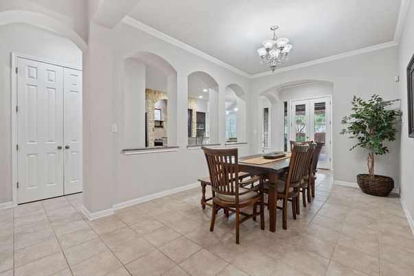 Chandelier, Dining room, Interior, Recessed Lighting