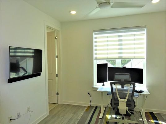 Home Office, Interior, Recessed Lighting, Wood Texture Flooring