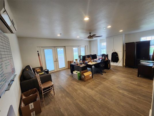 Home Office, Interior, Recessed Lighting, Wood Texture Flooring