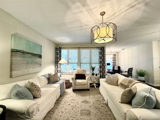 Dining room, Interior, Living room, Pendant Lights