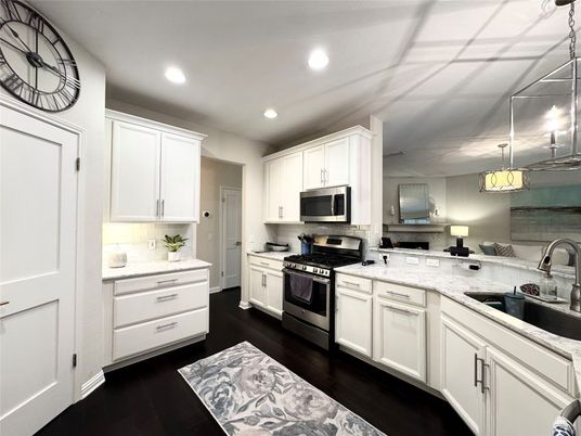 Interior, Kitchen, Pendant Lights, Recessed Lighting, Wood Texture Flooring