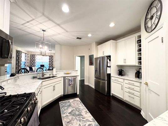 Interior, Kitchen, Pendant Lights, Recessed Lighting, Wood Texture Flooring