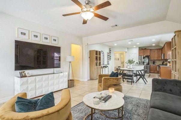 Dining room, Interior, Kitchen, Living room, Recessed Lighting