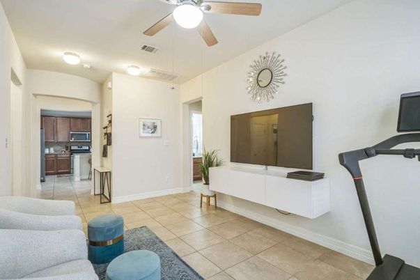 Fitness Equipment, Interior, Kitchen