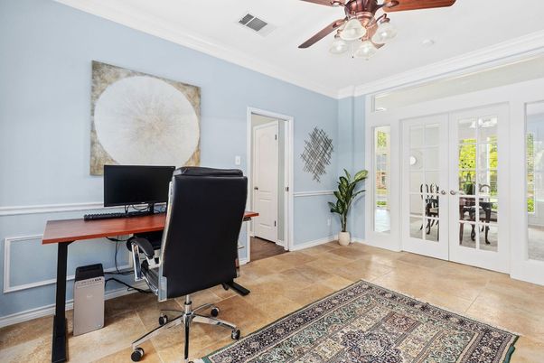 Fireplace, Interior, Living room