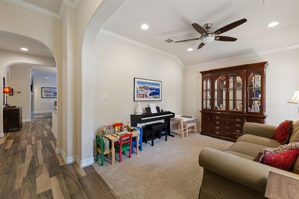 Interior, Living room, Piano, Recessed Lighting, Wood Texture Flooring