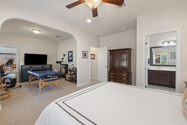 Bedroom, Fitness Equipment, Interior, Recessed Lighting