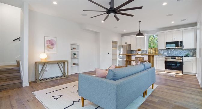 Interior, Kitchen, Living room, Pendant Lights, Recessed Lighting, Stainless Steel Appliances, Wood Texture Flooring