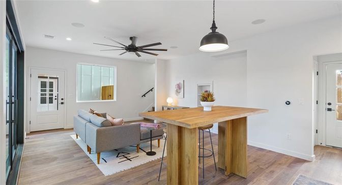 Home Office, Interior, Living room, Pendant Lights, Recessed Lighting, Wood Texture Flooring