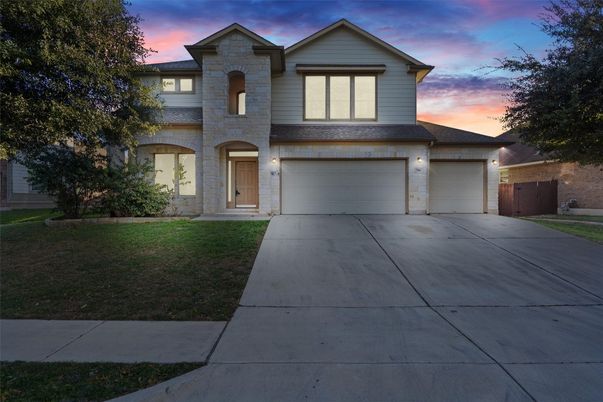 Attached, Exterior, Facade, Brick Traditional