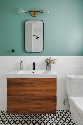 Bathroom, Dual Sink Vanities, Interior