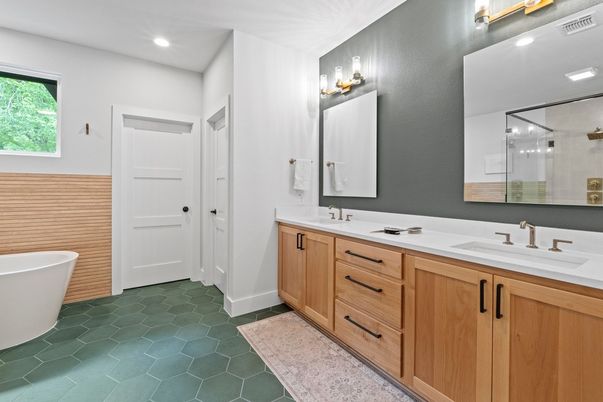 Bathroom, Dual Sink Vanities, Free Standing Baths, Glass Shower, Interior, Recessed Lighting