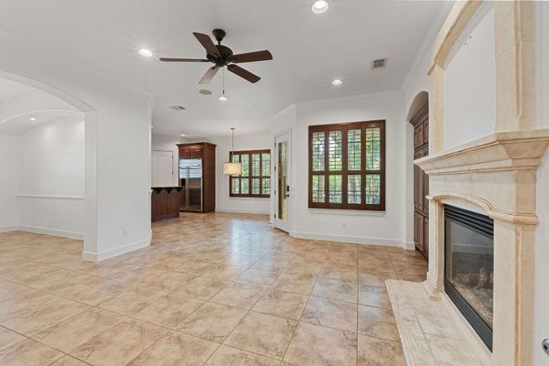 Empty room, Fireplace, Interior, Pendant Lights, Recessed Lighting