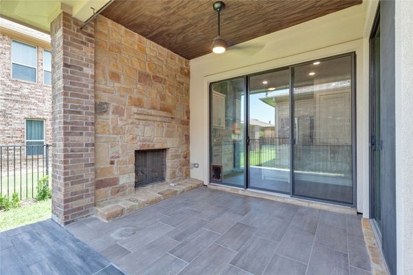 Exterior, Fireplace