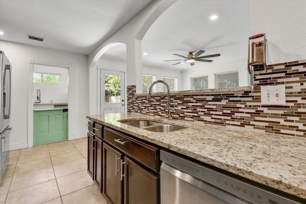 Interior, Kitchen, Recessed Lighting
