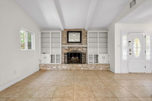 Fireplace, Interior