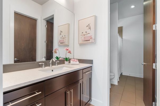 Bathroom, Interior, Recessed Lighting