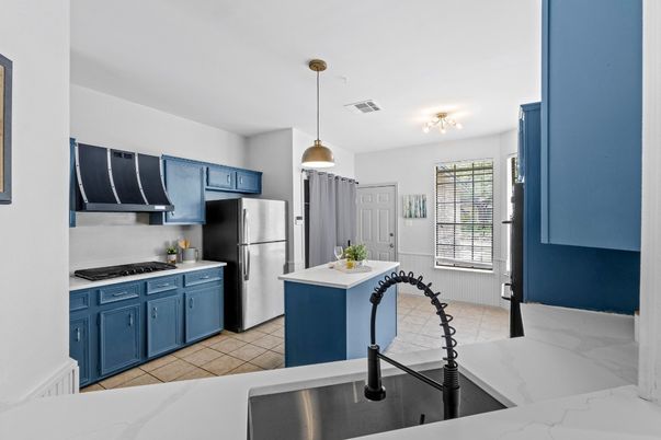 Interior, Kitchen, Marble, Pendant Lights, Stainless Steel Appliances