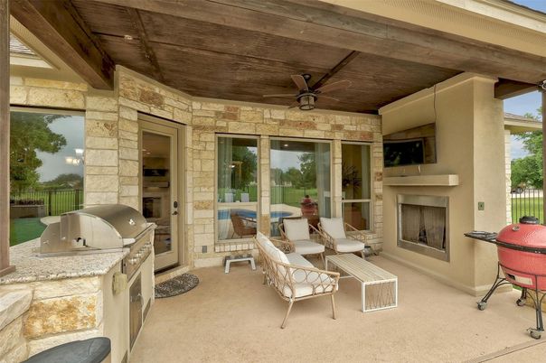 Exterior, Fireplace