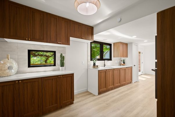 Interior, Kitchen, Recessed Lighting, Wood Texture Flooring