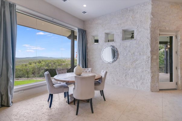 Dining room, Interior, Recessed Lighting