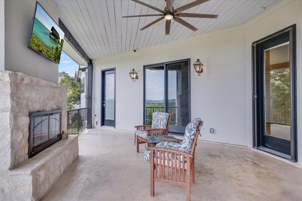 Exterior, Fireplace