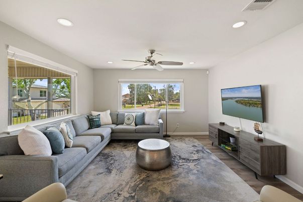 Interior, Living room, Recessed Lighting, Wood Texture Flooring