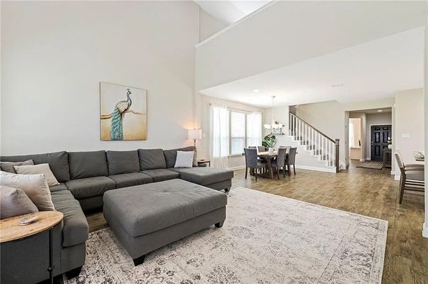 Dining room, Interior, Living room, Pendant Lights, Recessed Lighting, Wood Texture Flooring