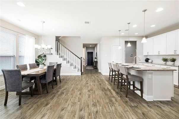 Chandelier, Dining room, Interior, Kitchen, Pendant Lights, Recessed Lighting, Wood Texture Flooring