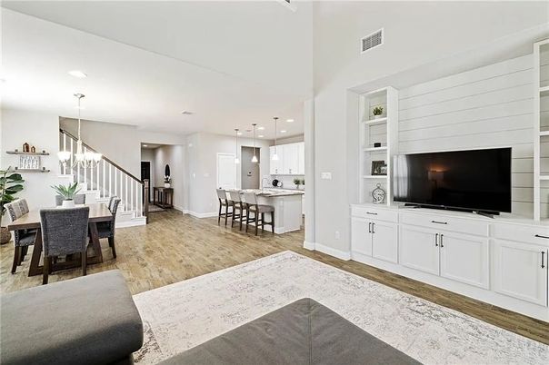 Dining room, Interior, Kitchen, Pendant Lights, Recessed Lighting, Wood Texture Flooring