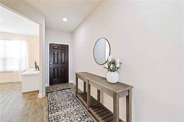 Interior, Recessed Lighting, Wood Texture Flooring