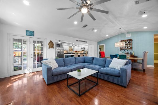Dining room, Interior, Kitchen, Living room, Pendant Lights, Recessed Lighting, Wood Texture Flooring