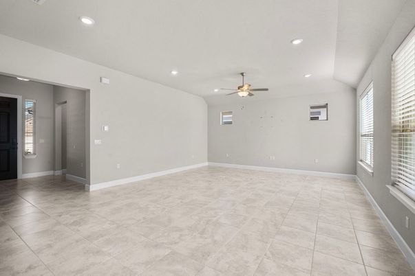 Empty room, Interior, Recessed Lighting
