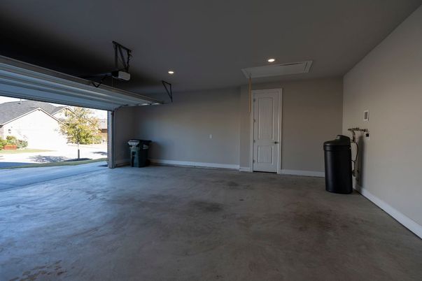 Garage, Interior, Recessed Lighting